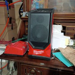 Milwaukee Speaker