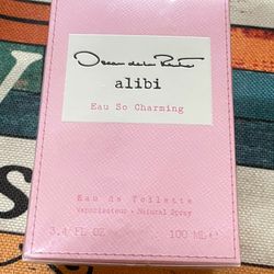 Oscar De Le Renta Alibi Eau So Charming Perfume 
