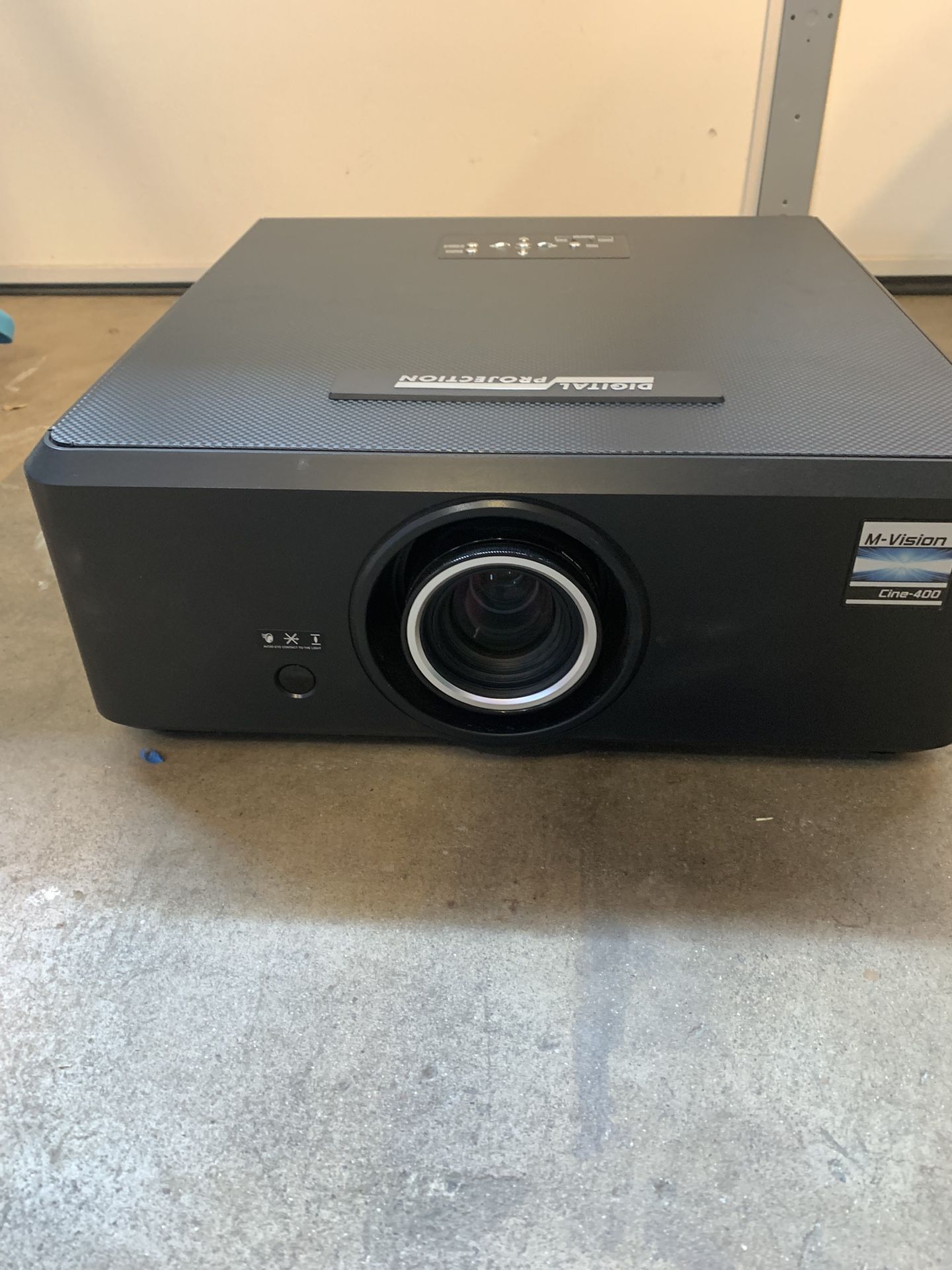 Digital Projection M-Vision Cine 400 Projector