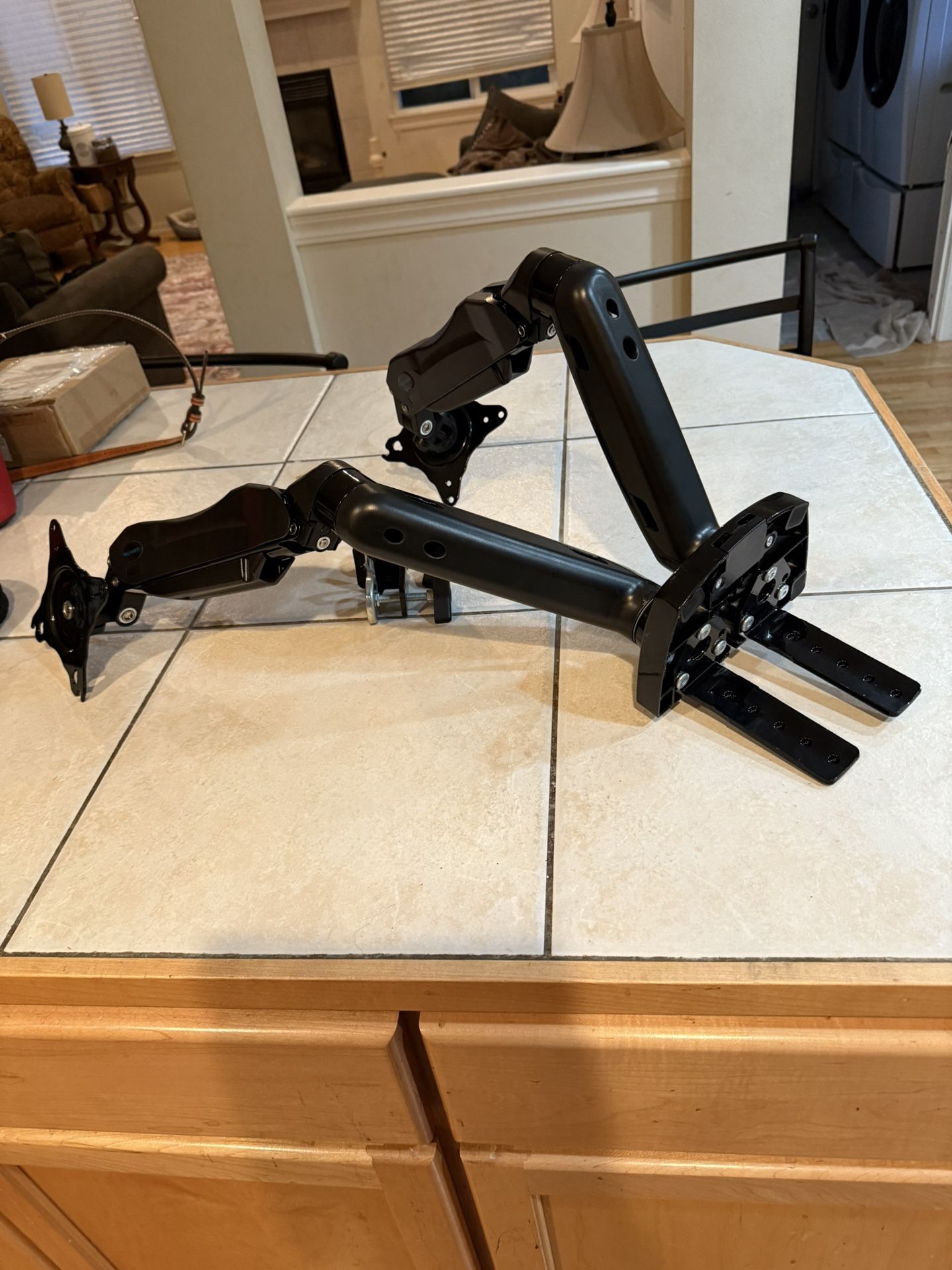 FREE Dual Monitor Arm