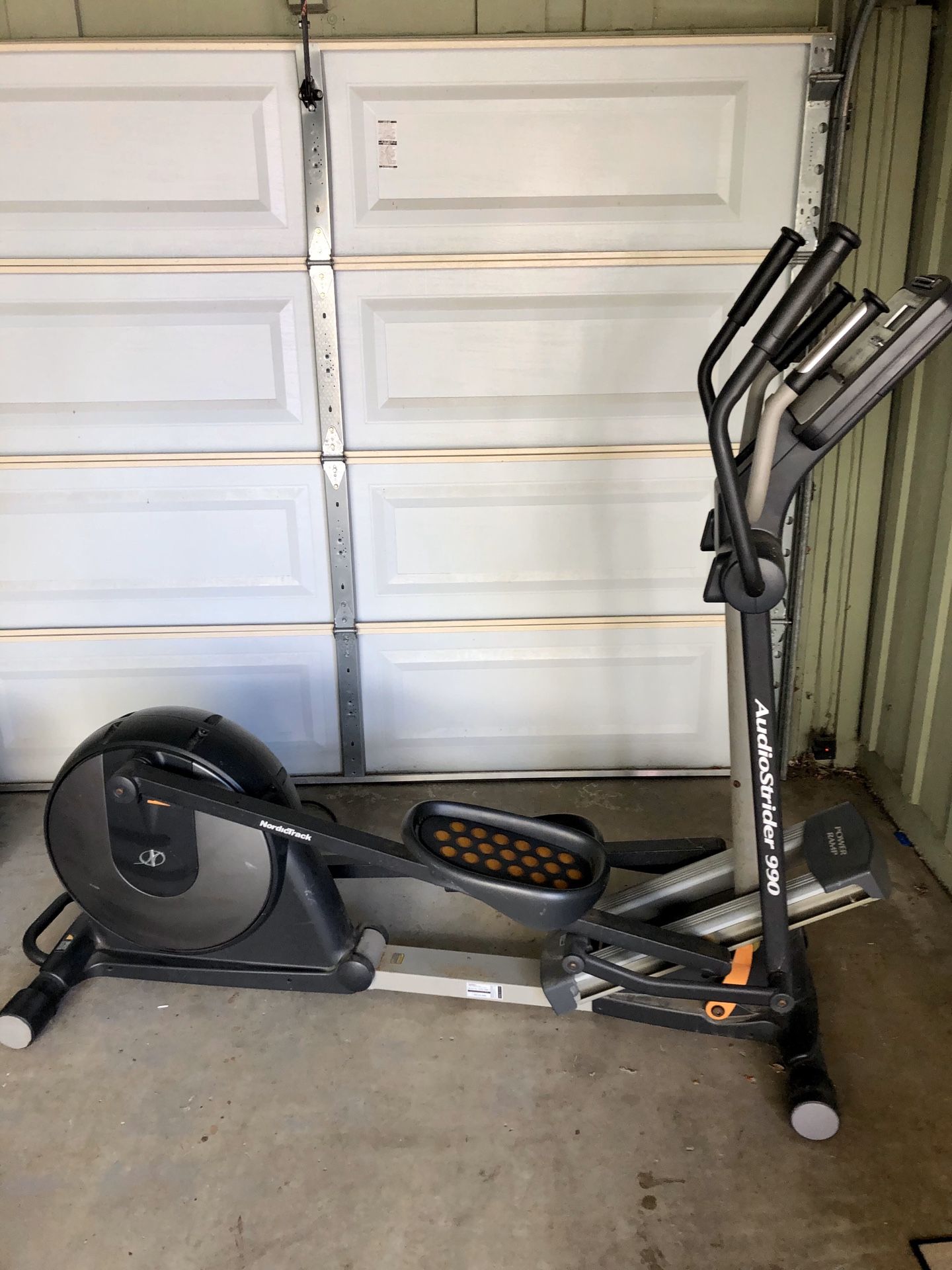 :::::::::::::NordicTrack Elliptical:::::::