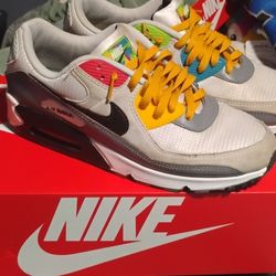 Men's Nike Air Max 90  Peace And Love 6/10 Condition Will Clean Up Size11 