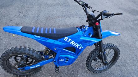 Throne Strike Shadow E-Bike 50 MPH very low miles