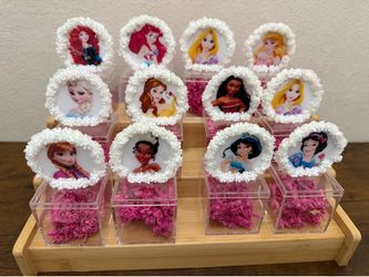 12 princess party favors