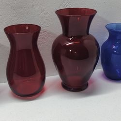 Various Vases, Ostrich Egg And Metal Home Decor Artwork. Best Offer