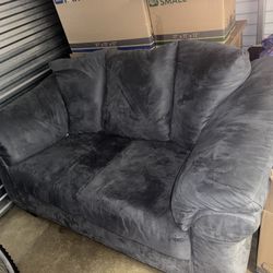 Matching Couch & Pull-Out Sofa Set (Gray)