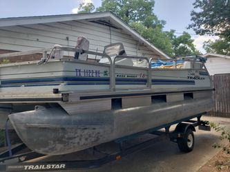 1994 Sun Tracker Bass Buggy 18ft Pontoon for Sale in Fort Worth