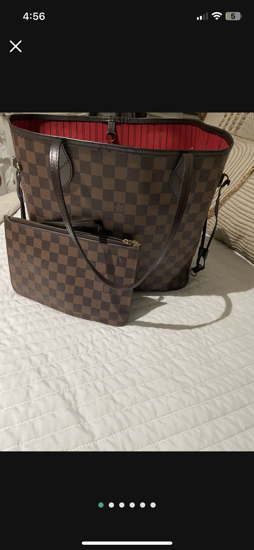 Louis Vuitton Purse With Wallet