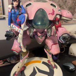 Blizzard Overwatch https://offerup.com/redirect/?o=RC5WYQ== Statue Figure Authentic Limited Edition