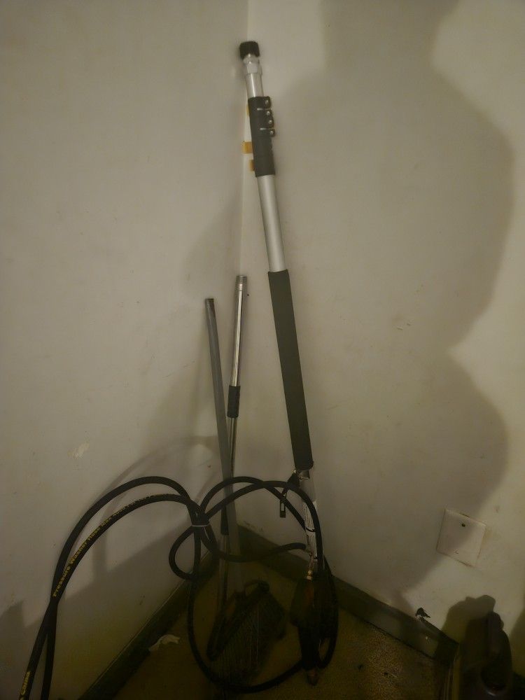 Pressure washing and Guttter cleaner