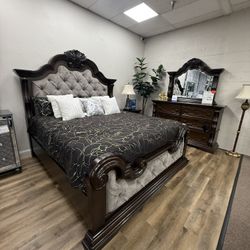4 Pc King Bedroom Set 