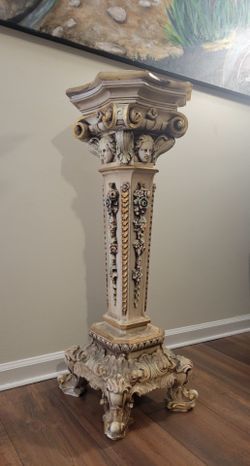 Antique Italian Venetian Baroque Style Marble Top Pedestal