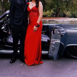 Red Prom dress