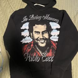 Asaali Hoodie Size M