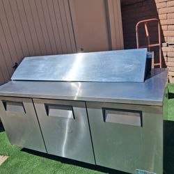 True Brand Restaurant Cold Prep Table 