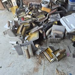 Toda Clase De Herramienta Para El Cemeto