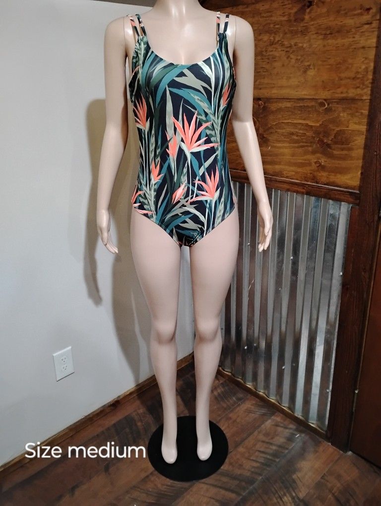 New Women's One Piece Swimsuit