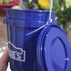 Lowes Mini Bucket 