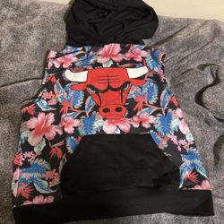 Mens Bulls Hoody Size Sandi