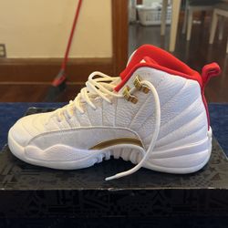 Jordan 12 Fiba 