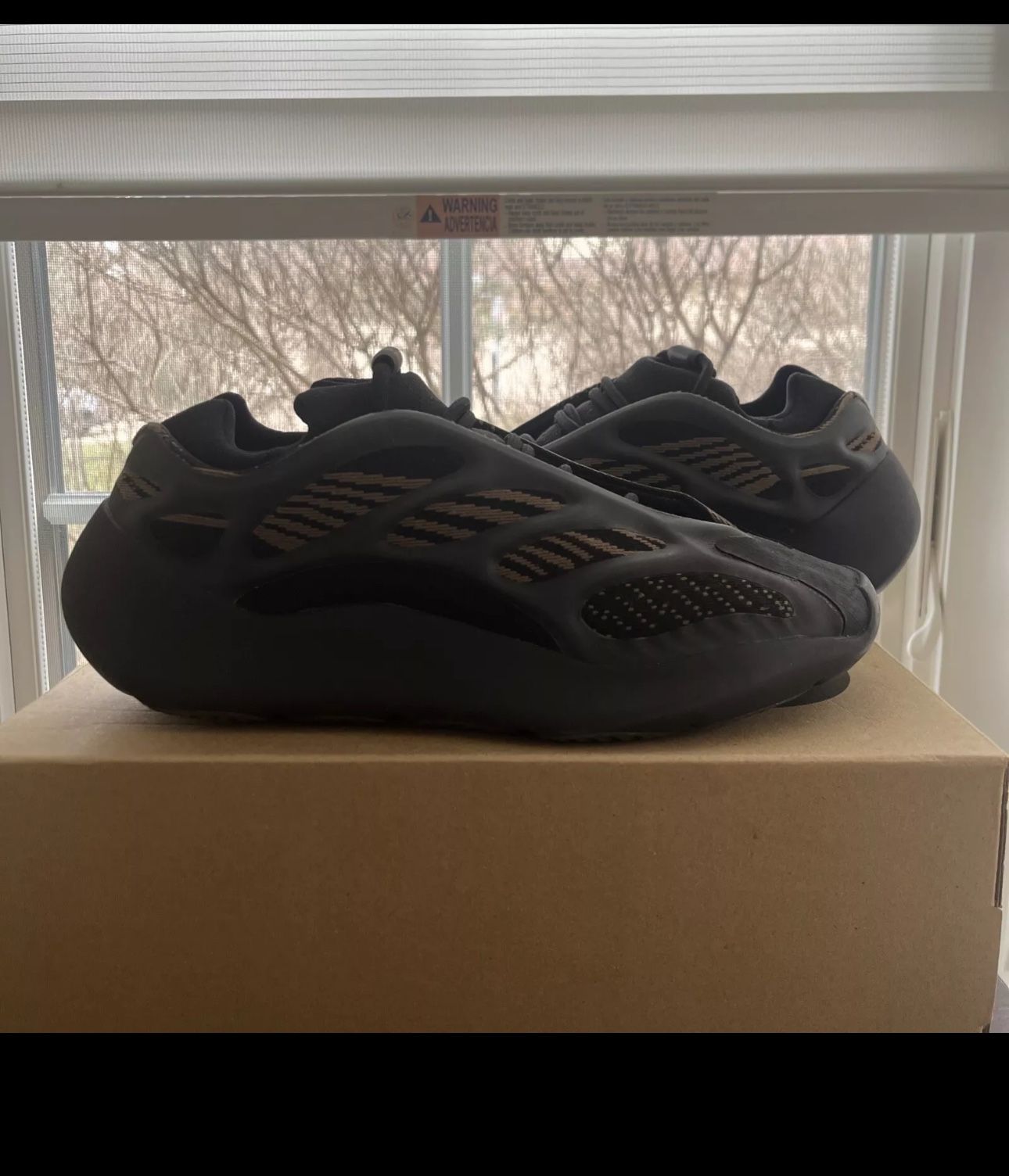 Size 9 - adidas Yeezy 700 V3 Clay Brown