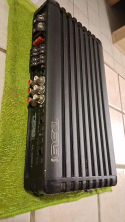 DS 18  XL 600.4 VOICE AMP