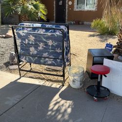 FREE Items! Curbside