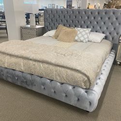 New Luxury Platform Bed Frame- Queen Size King Size