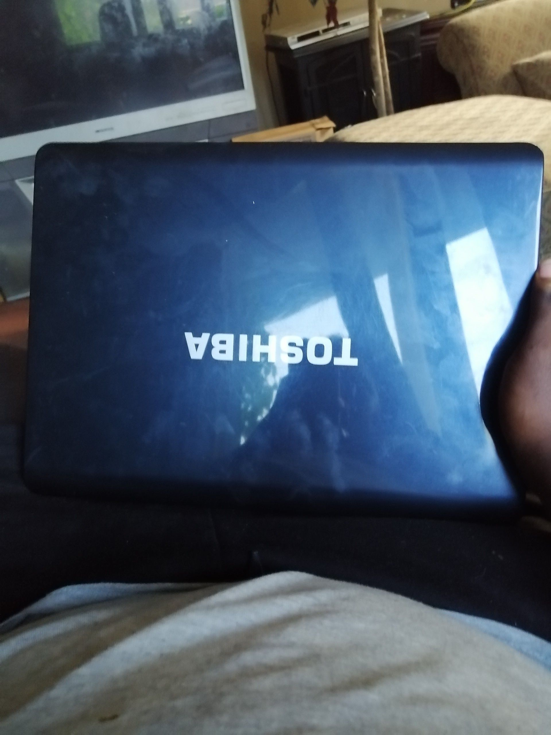 I don't know to much about the laptop I'm as 200 are best offer