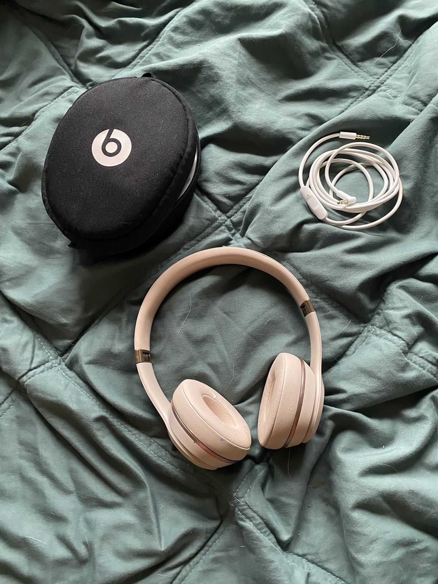 Beats Solo - Bluetooth On-Ear