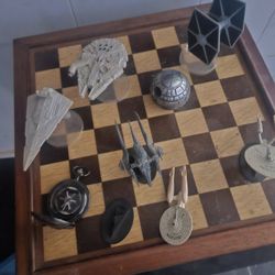 Star Wars And Star Trek Figurines With Star Wars Bag Star Wars Pewter Grinder