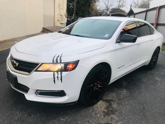 2016 Chevy impala , 76k millas , $1800 down