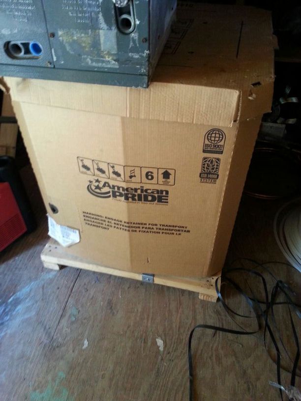 NEW.!! 2.5 TON Ac condenser 14 SEER