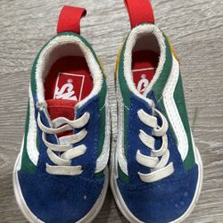 Vans Toddler 4
