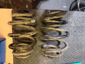 VW Vanagon Rear Springs