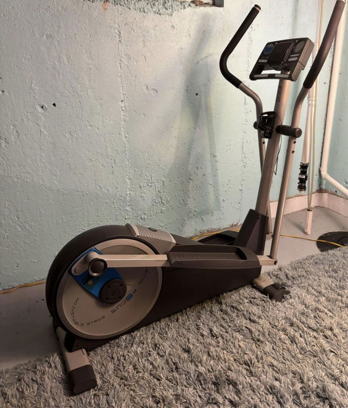Proform xp 115 elliptical hotsell