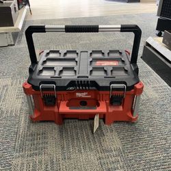 Milwaukee PACKOUT 22 in. Modular Large Portable Tool Box