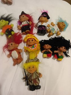 Vintage era Russ troll dolls