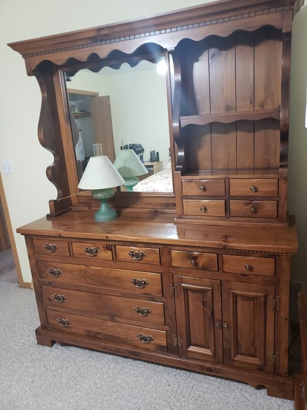 Bennington Pine Bedroom Set For In Weston Wi Offerup