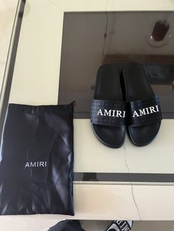 Amiri slide