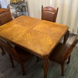 Dinning Table