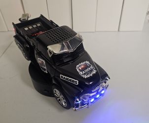 Speaker Bluetooth Radio And USB And Audio Recargables