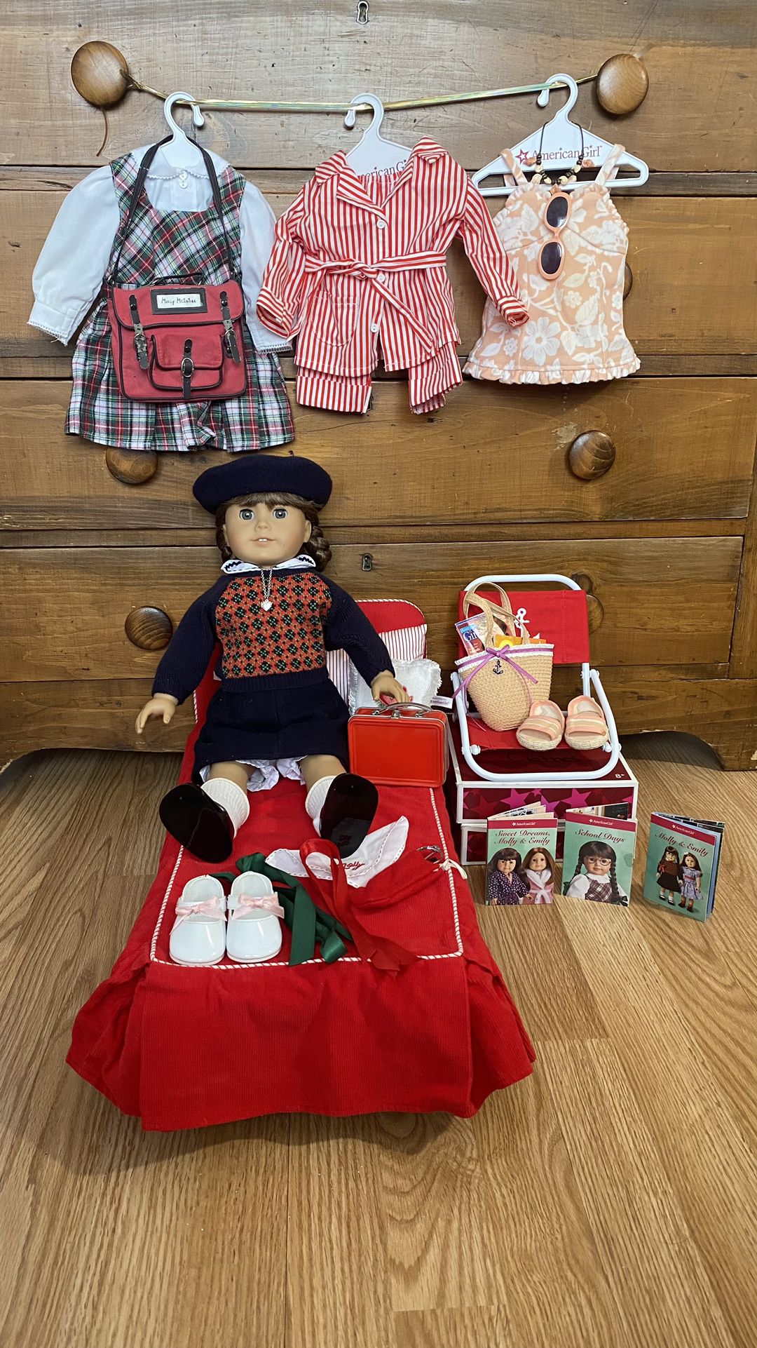 American Girl Doll Molly McIntire Doll And Accessories