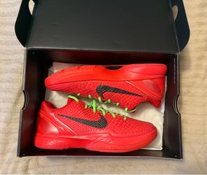Kobe 6 Protro “Reverse Grinch”