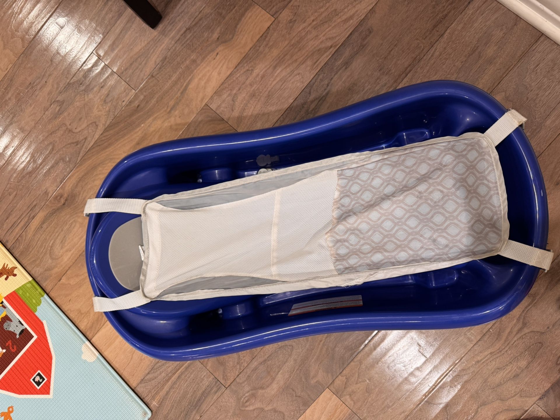 Free newborn baby bath tub