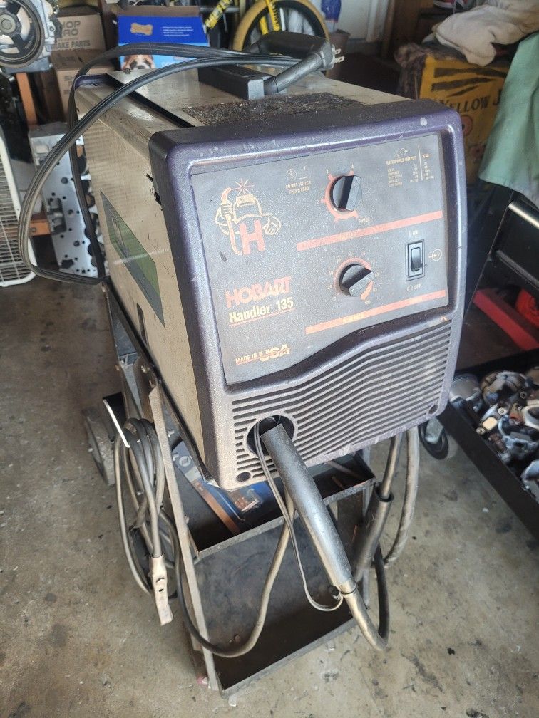 Hobart Handler 135 MIG Welder 110volt