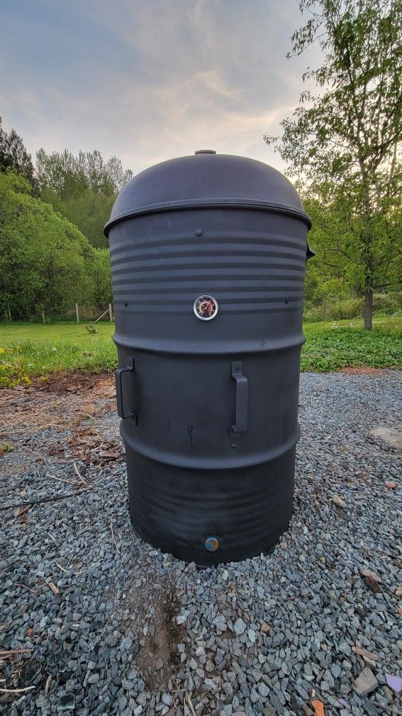 BBQ Smoker