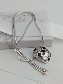 Sterling silver 925 Necklace with Mother of Pearl and Black Onyx Dome pendant