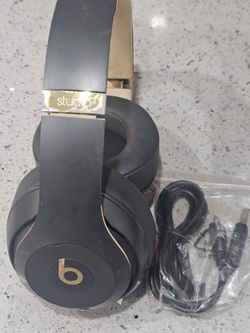 Beats br Dr Dre Studio 3 wireless Bluetooth over the Ear  Headphones-Shadow Gray

