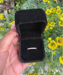14K White Gold Diamond Band